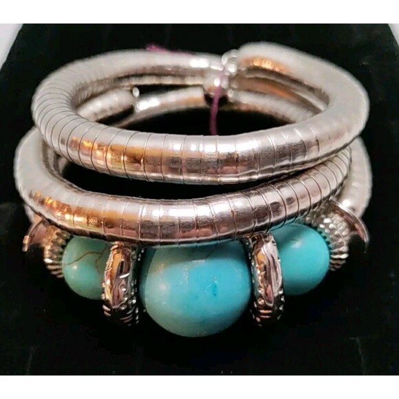 Unique Multi-Layer Turquoise Wrap Bracelet (1 pc) - Picture 2 of 6